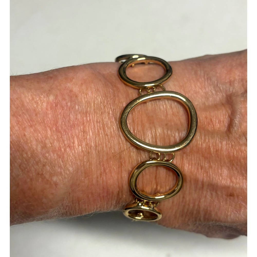 AVON SIGNATURE COLLECTION "ATHENA GODDESS" BRACELET (GOLDTONE) Lobster Clasp